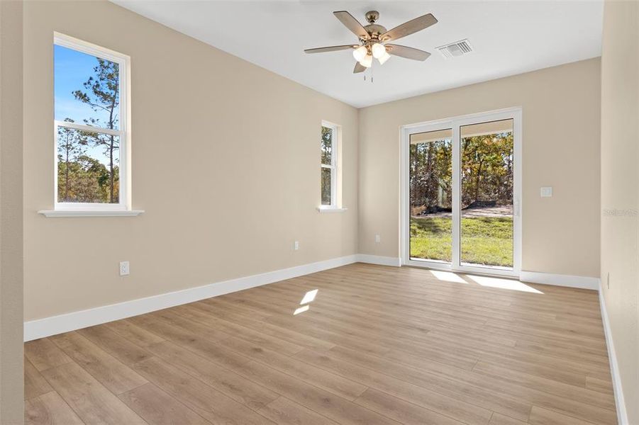 Spacious, unfurnished interior of a new home in , Weeki Wachee (Image 25). Spacious, unfurnished interior of a new home in , Weeki Wachee (Image 25).