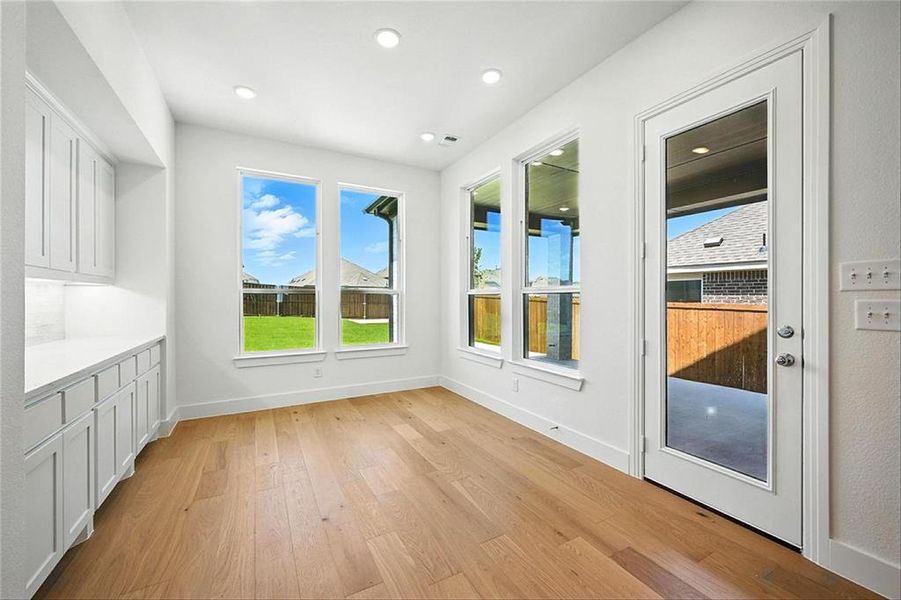 526RedBarnMIDLB020 526RedBarnMIDLB020