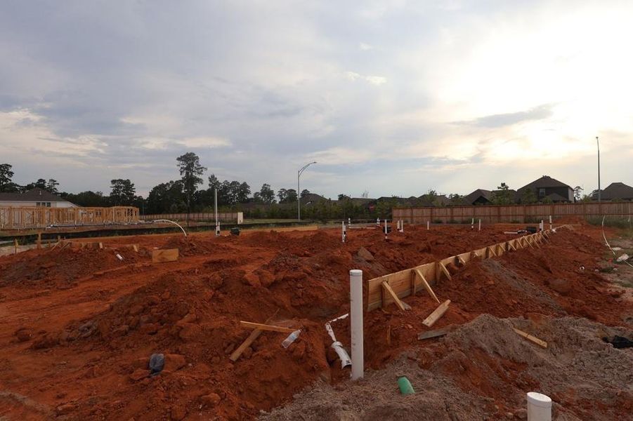 Every foundation at DWH is engineered and it’s inspected three times! We do not do “batch” testing. Rest easy knowing your foundation comes with a 10 year warranty. Every foundation at DWH is engineered and it’s inspected three times! We do not do “batch” testing. Rest easy knowing your foundation comes with a 10 year warranty.