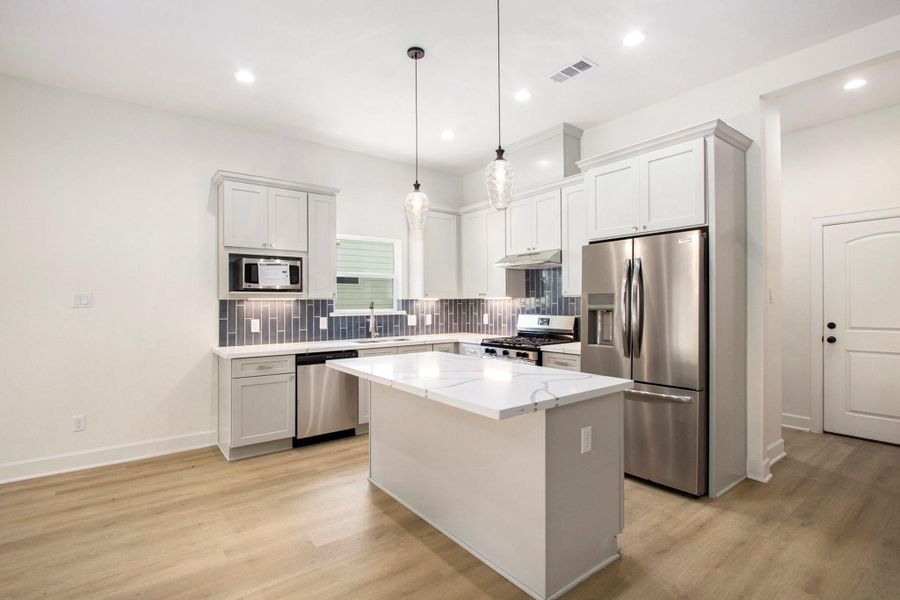 Image 9 of a home in . Image 9 of a home in .