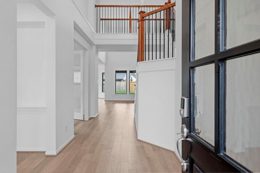 Spacious, unfurnished interior of a new home in Bridgeland, Cypress (Image 24). Spacious, unfurnished interior of a new home in Bridgeland, Cypress (Image 24).