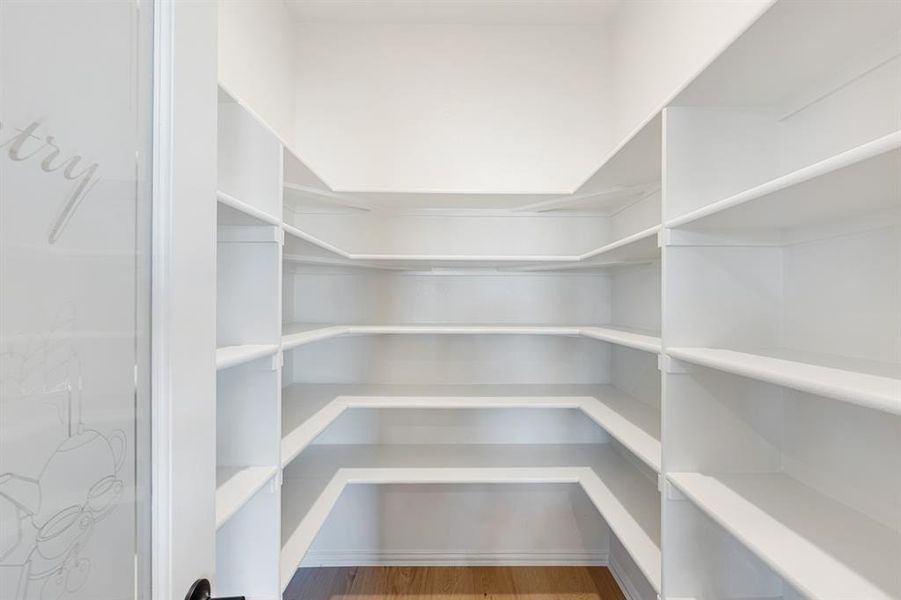 Spacious, unfurnished interior of a new home in Parks at Panchasarp Farms 55-60, Burleson (Image 23).