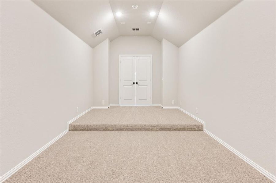 Spacious, unfurnished interior of a new home in Silo Mills, Joshua (Image 32).