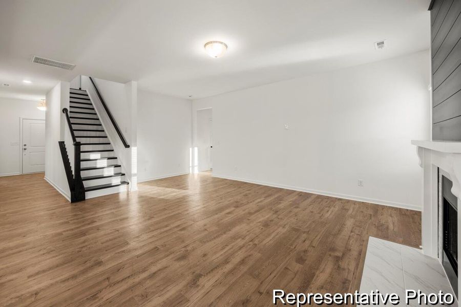 Spacious, unfurnished interior of a new home in , Ravenel (Image 13).