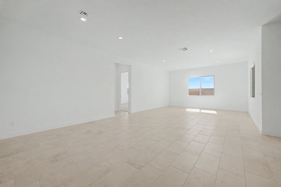 Spacious, unfurnished interior of a new home in Frontera, Surprise (Image 8). Spacious, unfurnished interior of a new home in Frontera, Surprise (Image 8).