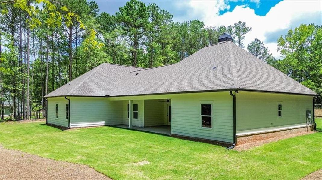 Front exterior of a new home in , Social Circle, GA, highlighting curb appeal (Image 20). Front exterior of a new home in , Social Circle, GA, highlighting curb appeal (Image 20).