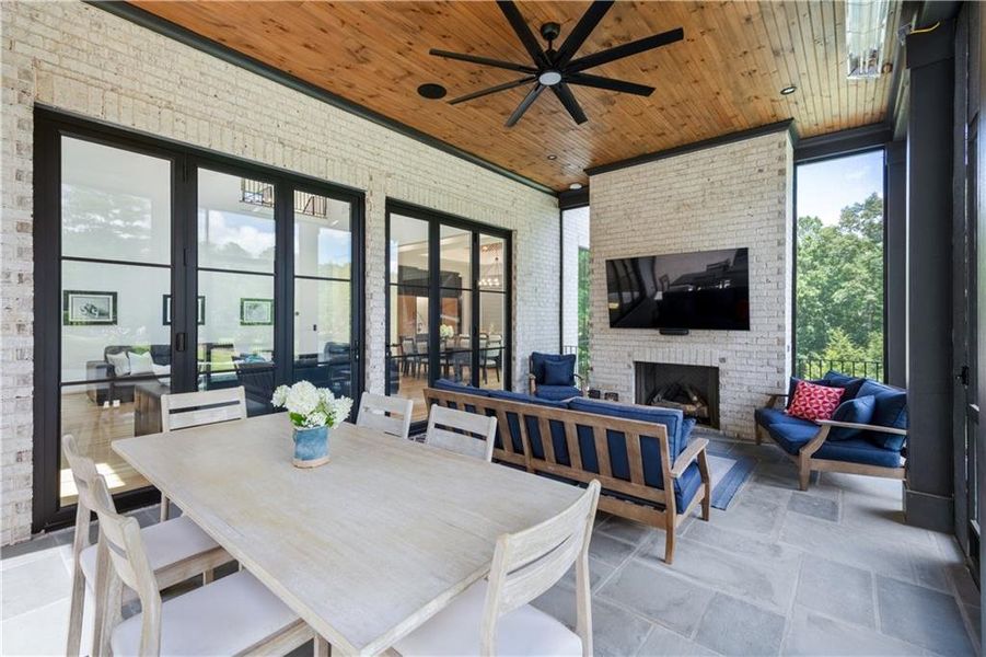 Image 93 of a home in .