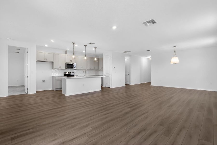 Kithcen/Living/Dining