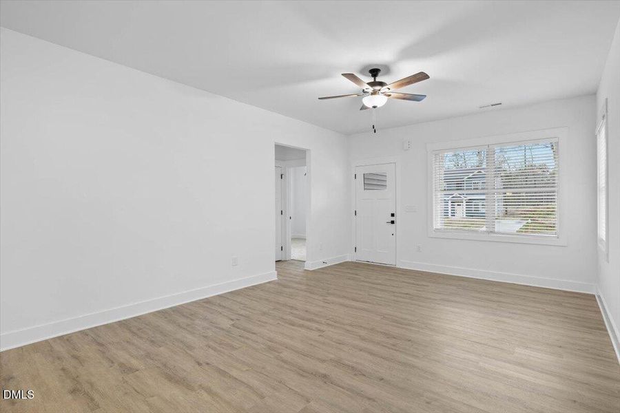 03-929 Jasmine - Open Peek Media-3