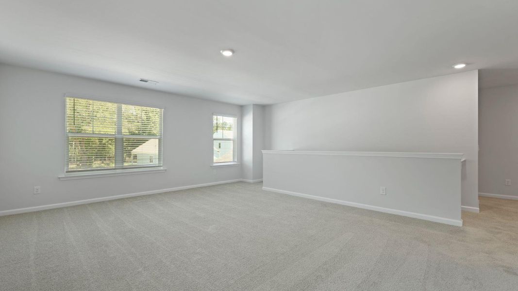 Spacious, unfurnished interior of a new home in Lakeview at Kitfield, Moncks Corner (Image 23).
