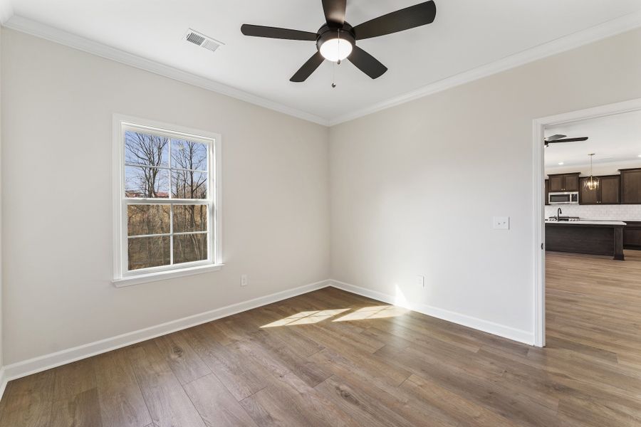 Spacious, unfurnished interior of a new home in Parris Meadows, Chesnee (Image 25).