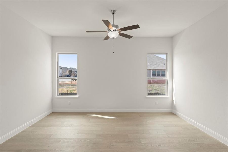 05. 8505 Watersway - Dining