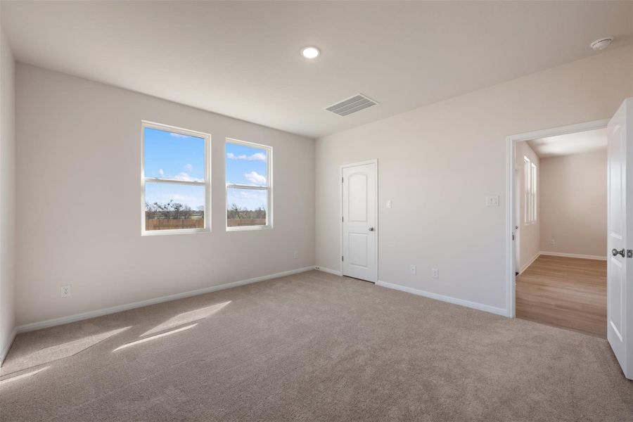 Spacious, unfurnished interior of a new home in Patterson Ranch, Georgetown (Image 31). Spacious, unfurnished interior of a new home in Patterson Ranch, Georgetown (Image 31).