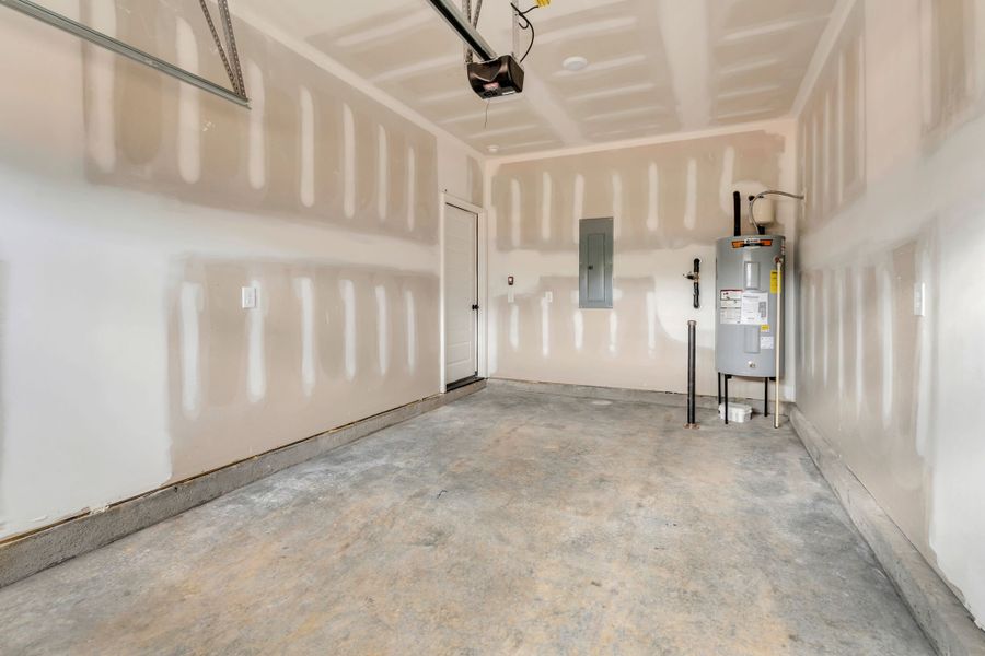 Image 27 of a home in Anderson Park.