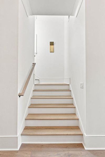 Spacious, unfurnished interior of a new home in , Mount Pleasant (Image 77).