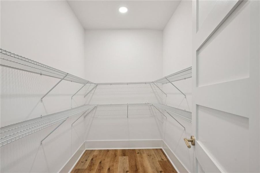 Spacious, unfurnished interior of a new home in , Decatur (Image 23).