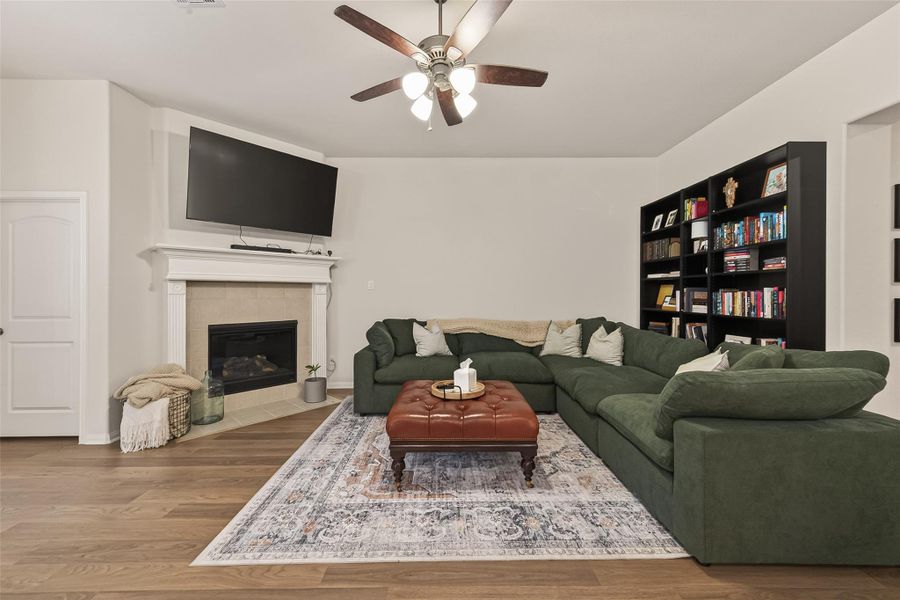 Furnished interior view inside a new home in , Willis (Image 7).