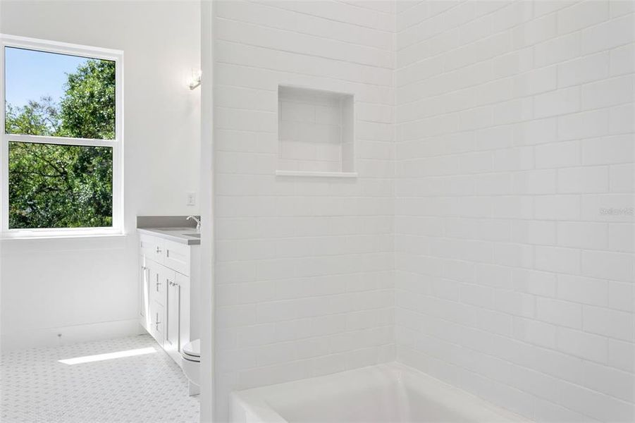 Image 42 of a home in .