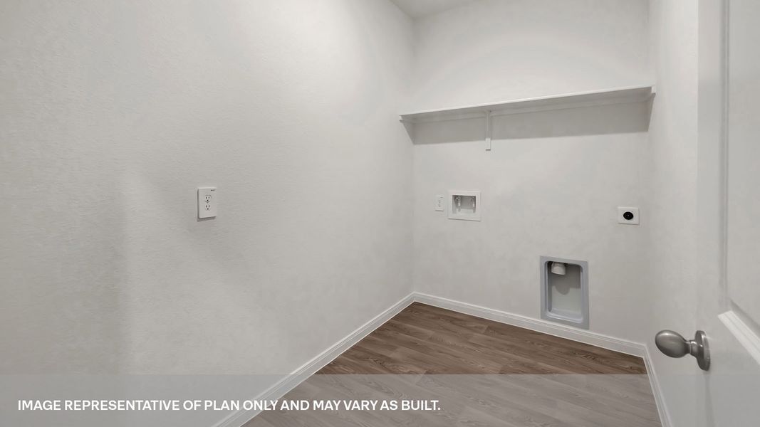 Spacious, unfurnished interior of a new home in Trace, San Marcos (Image 14).