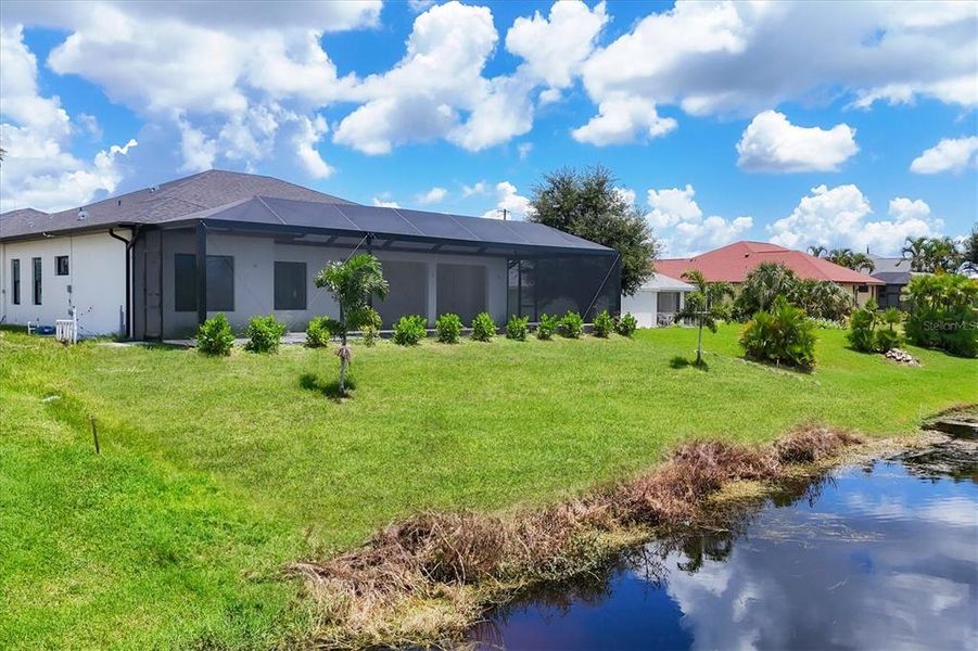 Exterior details and patio area of a home in , Rotonda West (Image 24).
