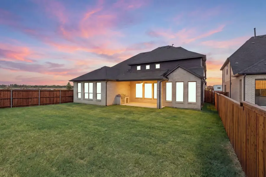 5br New Home in Celina, TX.  - Slide 5