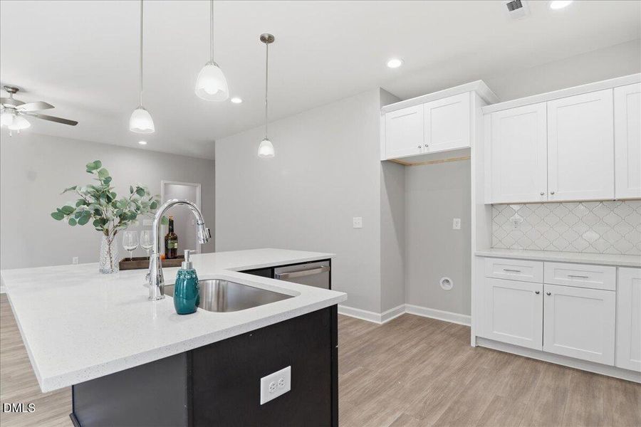 18-118 Sagewood Dr-18