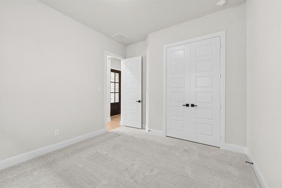Spacious, unfurnished interior of a new home in South Pointe Cottage Series, Mansfield (Image 25). Spacious, unfurnished interior of a new home in South Pointe Cottage Series, Mansfield (Image 25).
