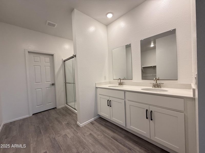 0012 - Primary Bathroom 2 0012 - Primary Bathroom 2