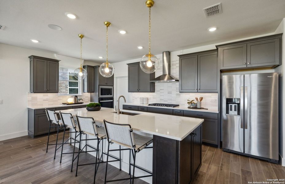 Furnished interior view inside a new home in , New Braunfels (Image 10).