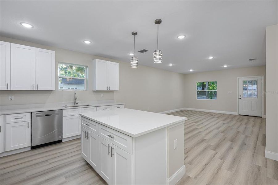 Furnished interior view inside a new home in , Deland (Image 7).