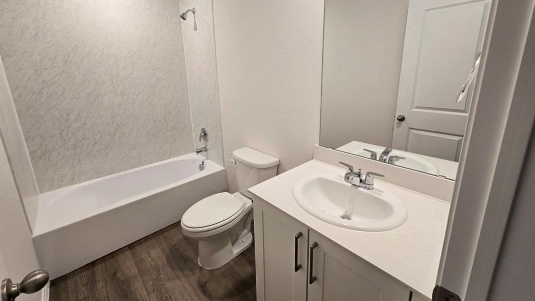 Furnished interior view inside a new home in Leonard Crossing, Leonard (Image 9). Furnished interior view inside a new home in Leonard Crossing, Leonard (Image 9).