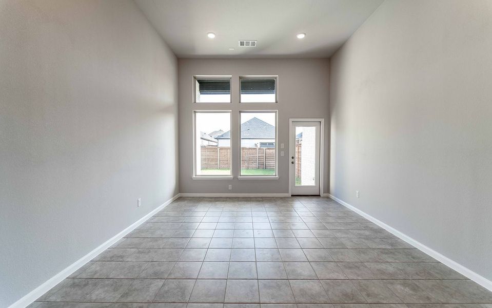 Spacious, unfurnished interior of a new home in Solterra, Mesquite (Image 21). Spacious, unfurnished interior of a new home in Solterra, Mesquite (Image 21).