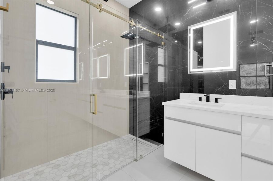 Furnished interior view inside a new home in , Lehigh Acres (Image 8). Furnished interior view inside a new home in , Lehigh Acres (Image 8).