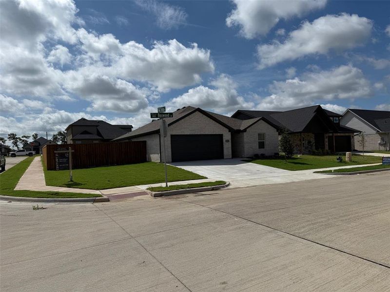 1803 Boxwood Corner lot. Large usable lot 1803 Boxwood Corner lot. Large usable lot