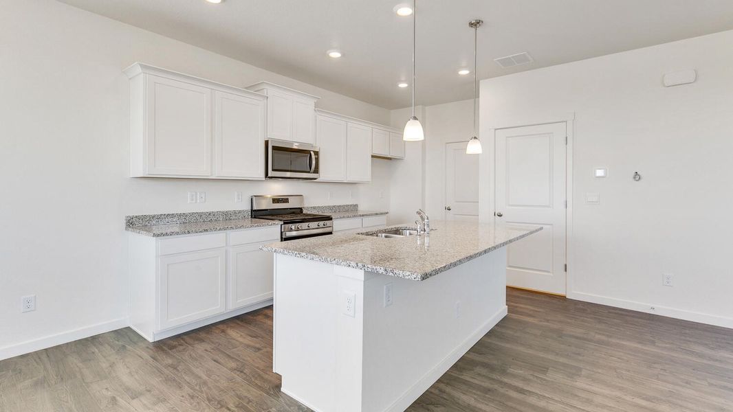 Furnished interior view inside a new home in Silver Peaks, Lochbuie (Image 6). Furnished interior view inside a new home in Silver Peaks, Lochbuie (Image 6).