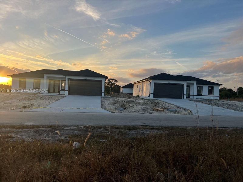 Image 4 of a home in .