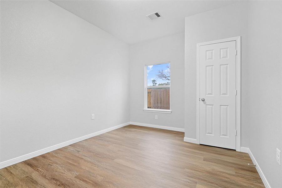 Spacious, unfurnished interior of a new home in , Crosby (Image 17).