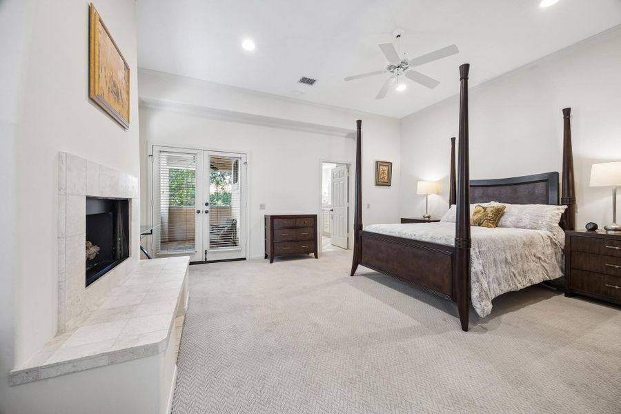 Furnished interior view inside a new home in , Houston (Image 24).