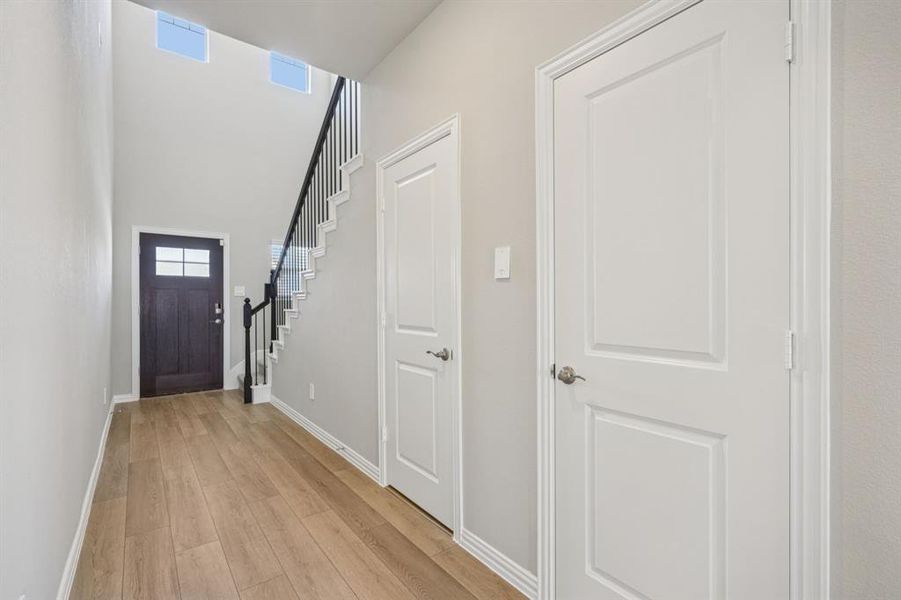 Photo is not of the actual home, but is an inspirational photo of builder’s model home and may depict options, furnishings, and/or decorator features that are not included Photo is not of the actual home, but is an inspirational photo of builder’s model home and may depict options, furnishings, and/or decorator features that are not included