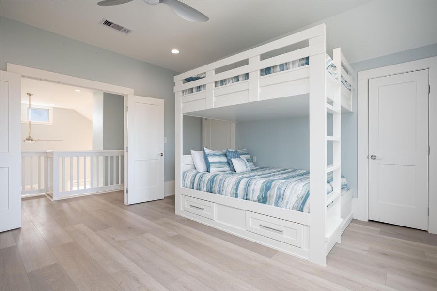 Furnished interior view inside a new home in , Bolivar Peninsula (Image 10).