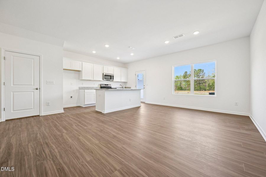 10-web-or-mls-Mirth Ct-S3103-010 10-web-or-mls-Mirth Ct-S3103-010