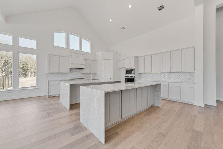 Furnished interior view inside a new home in Heath Golf & Yacht Club, Heath (Image 5).