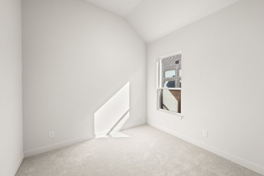 Spacious, unfurnished interior of a new home in BridgeWater - Phase 1, Midlothian (Image 32).
