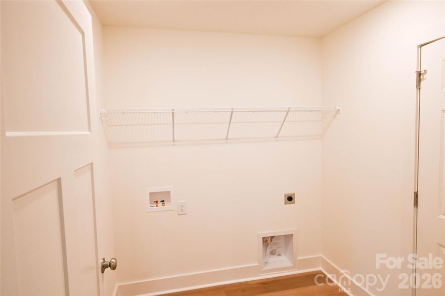 Spacious, unfurnished interior of a new home in , Clover (Image 15).