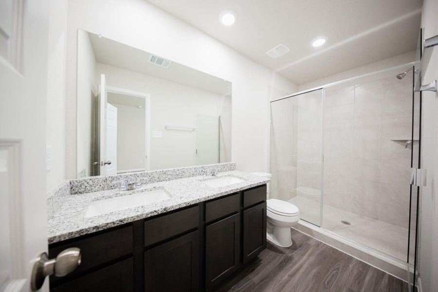 Furnished interior view inside a new home in Ridgeland Hills, Willis (Image 4).