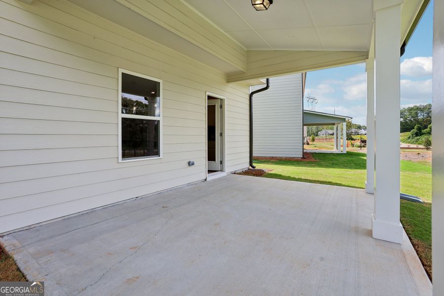 Image 90 of a home in Rosewood Lake Estates.