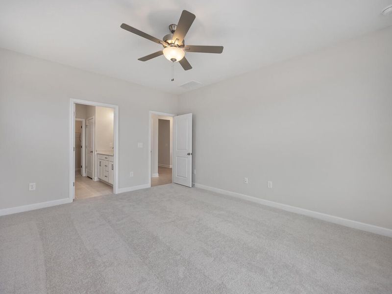 Spacious, unfurnished interior of a new home in Wellers Knoll, Lillington (Image 22). Spacious, unfurnished interior of a new home in Wellers Knoll, Lillington (Image 22).