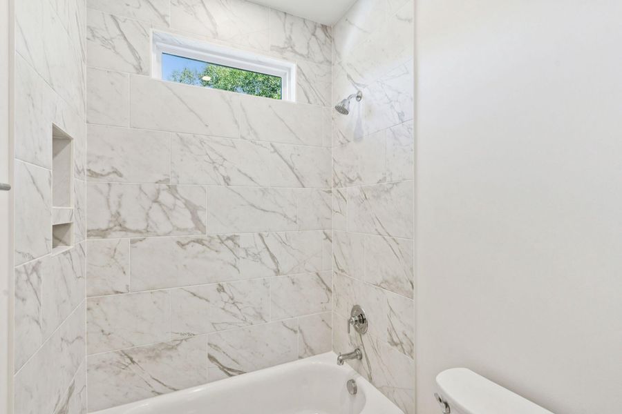 Image 71 of a home in .