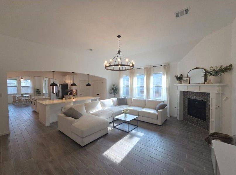 Furnished interior view inside a new home in Oakwood Estates, Waller (Image 8). Furnished interior view inside a new home in Oakwood Estates, Waller (Image 8).