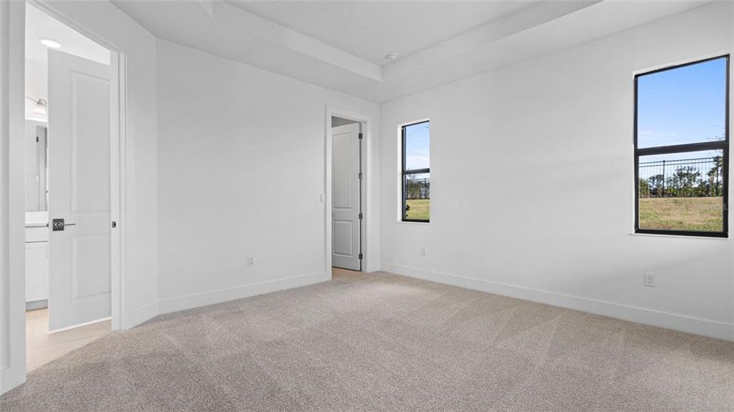 Spacious, unfurnished interior of a new home in Cresswind Lakewood Ranch, Lakewood Ranch (Image 23). Spacious, unfurnished interior of a new home in Cresswind Lakewood Ranch, Lakewood Ranch (Image 23).